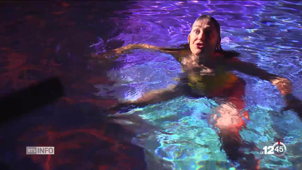 Pipilotti Rist a organisé une performance dans une piscine de Berne
