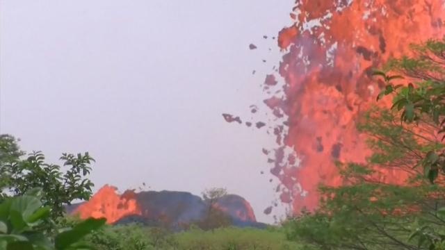 Le volcan Kilauea continue de cracher de la lave