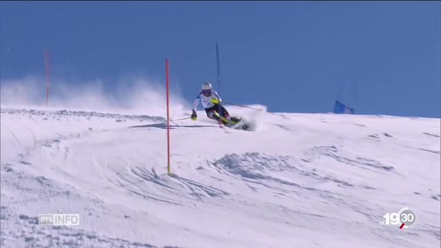 Wendy Holdener, meilleur atout de l'équipe de Suisse féminine, vise déjà un podium à Sölden où démarre la Coupe du monde de ski.