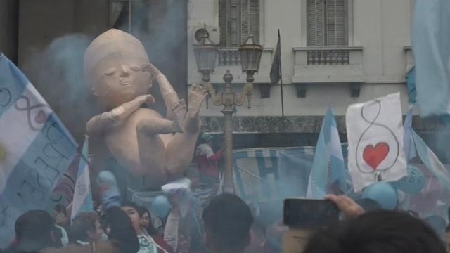 Manifestations en Amérique latine sur la question du droit à l'avortement