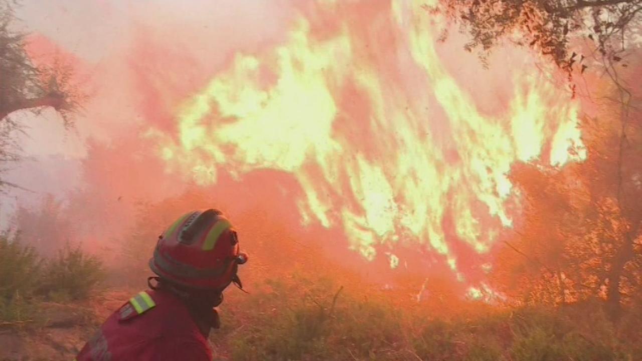 Le Portugal peine à maîtriser les incendies en Algarve