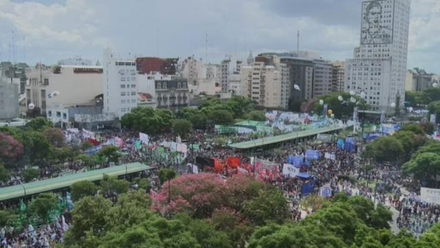 Mobilisation d'ampleur contre le gouvernement en Argentine.