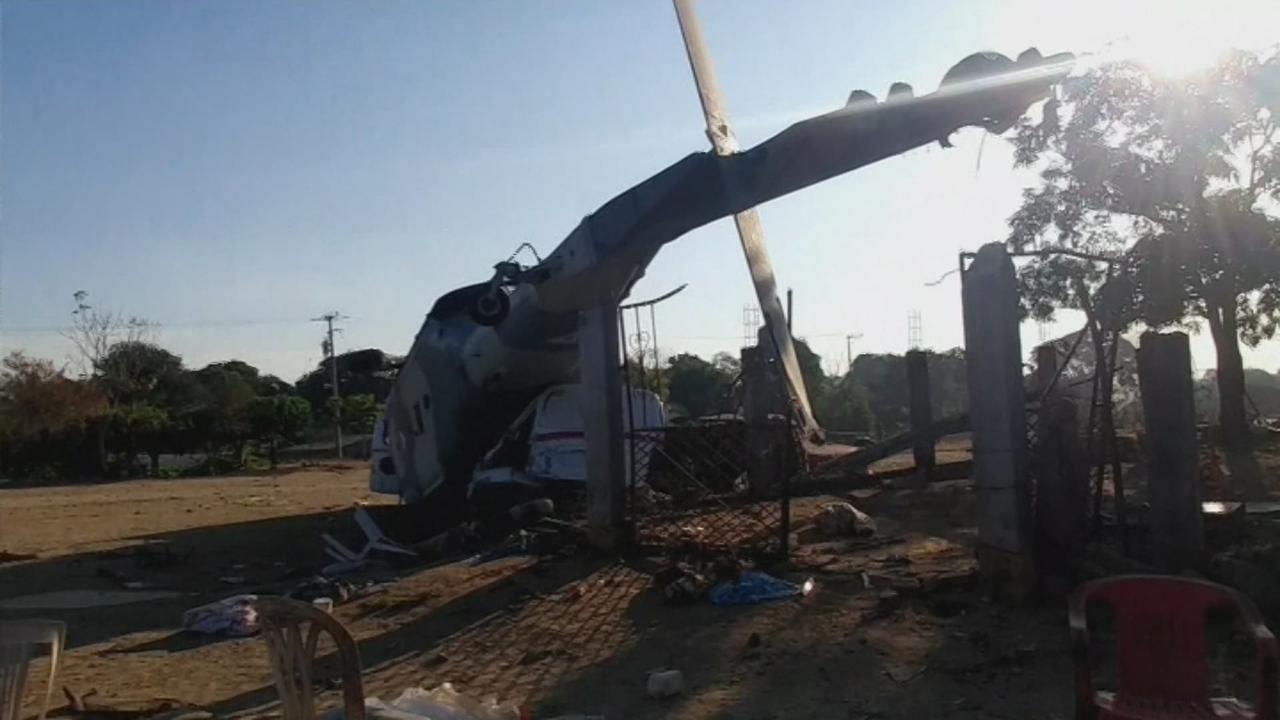 Les débris de l'hélicoptère qui s'est écrasé après le séisme au Mexique