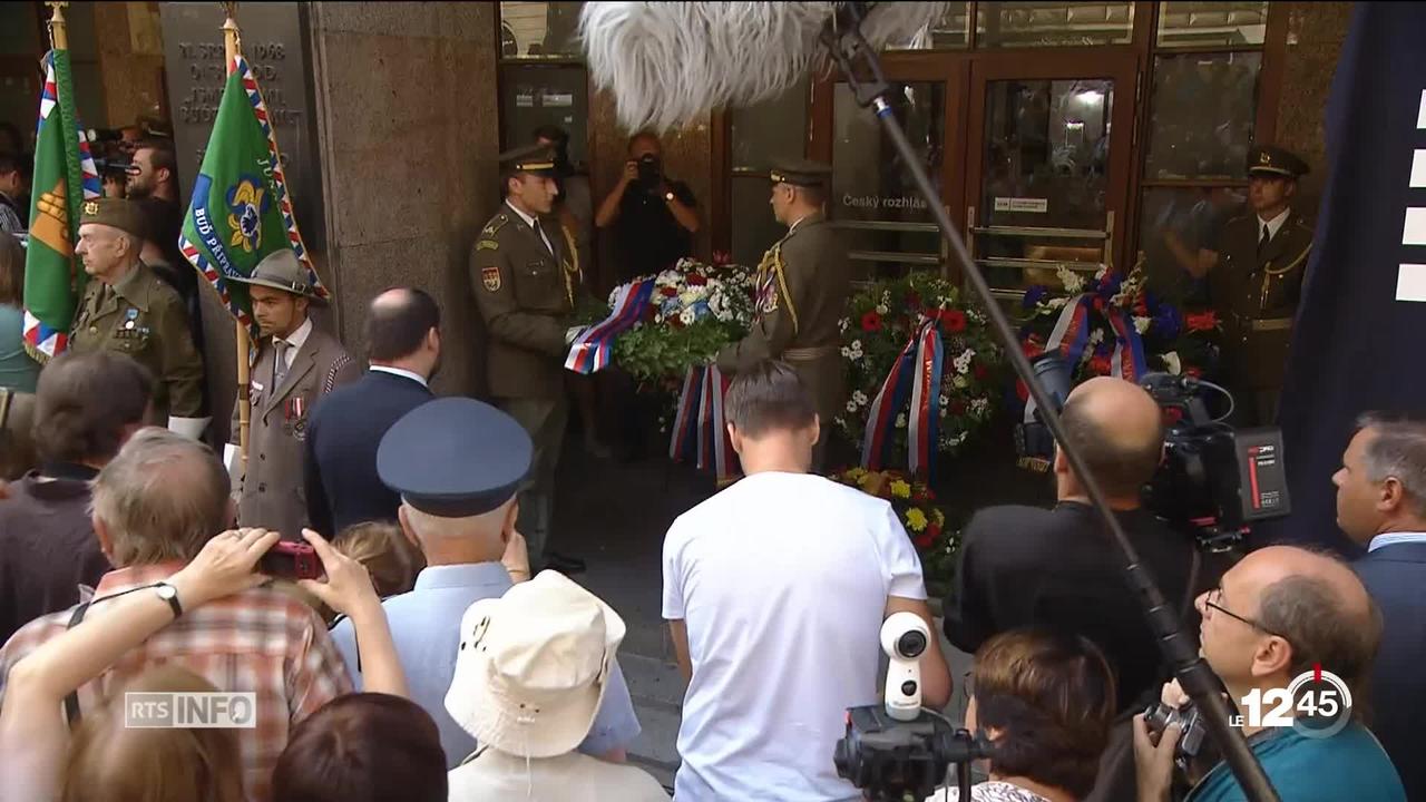 La République tchèque et la Slovaquie commémorent aujourd’hui l’écrasement du Printemps de Prague en 1968, rassemblements et hommages se succèdent principalement à Prague