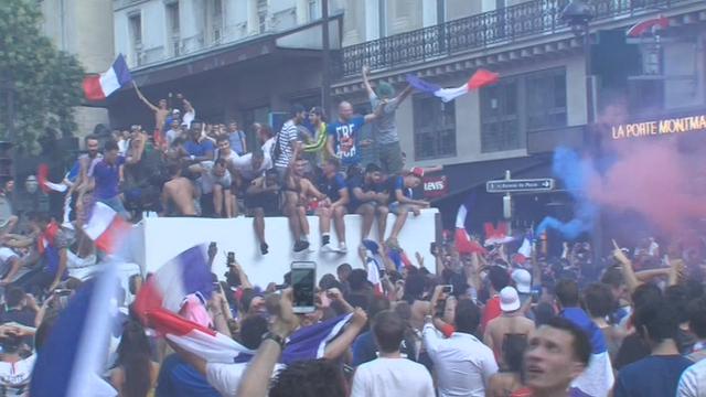 Les Français en joie après la victoire des Bleus