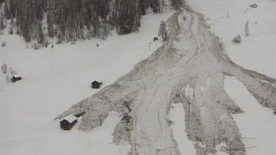 Flash 16h15 sur les avalanches à Evolène.