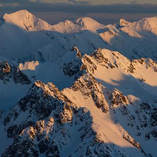 À perte de vue, les Pyrénées vues depuis le pic du Midi de Bigorre [RTS - Martin Delacoux]