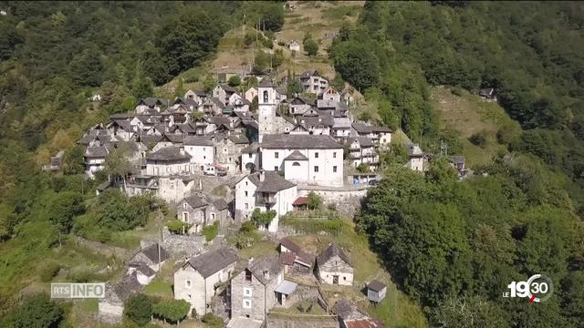 Série sur les vacances autrement. Corippo, village du val Verzasca au Tessin a été transformé en hôtel