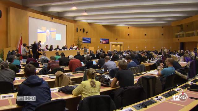 La question des notes de frais débattue au parlement de la Ville de Genève après le récent rapport de la Cour des comptes.