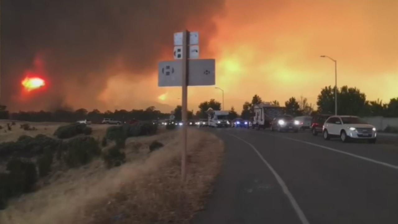 Une partie de la Californie est sous les flammes