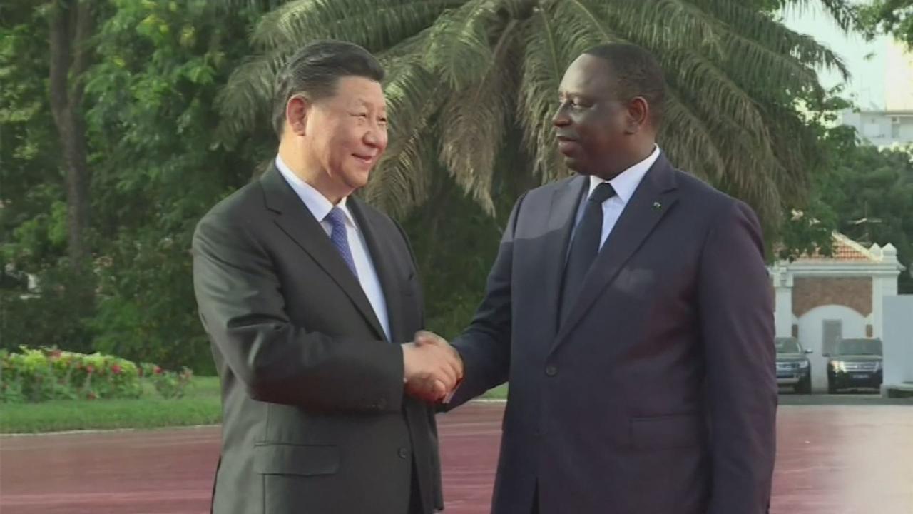 Les présidents chinois et sénégalais renforcent les liens économiques des deux pays
