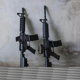 Fusils d'assault M16 [Fotolia - sorapop]