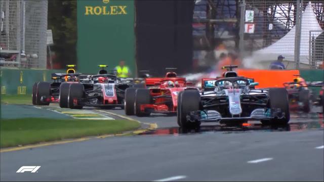 GP d'Australie, départ: très bon départ de Lewis Hamilton (GBR) qui garde sa première place