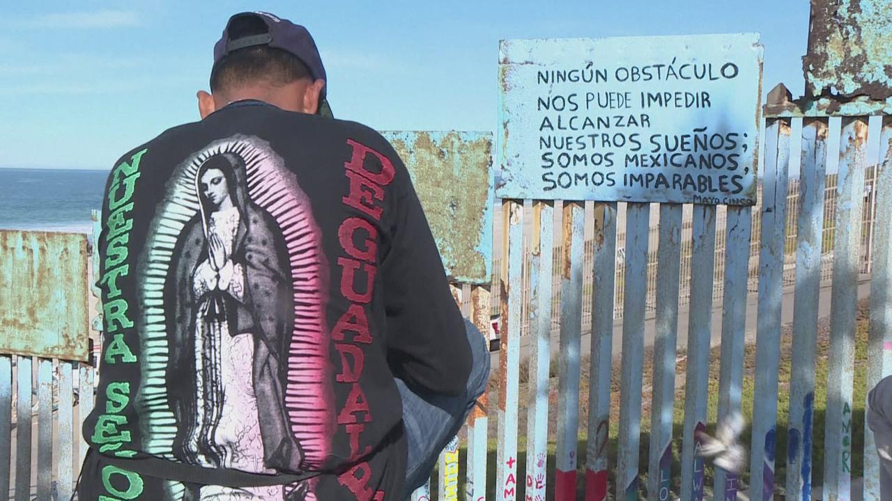 Bloquage des migrants mexicains aux abords de Tijuana