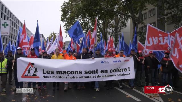 Grève des maçons dans les cantons de Neuchâtel, du Jura, du Valais et de Fribourg. Grosse mobilisation.