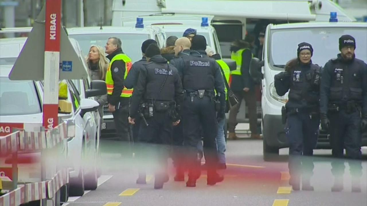 La police sur les lieux du crime près de la gare de Zurich