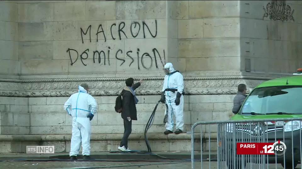 "Gilets jaunes ": le gouvernement face à la mobilisation