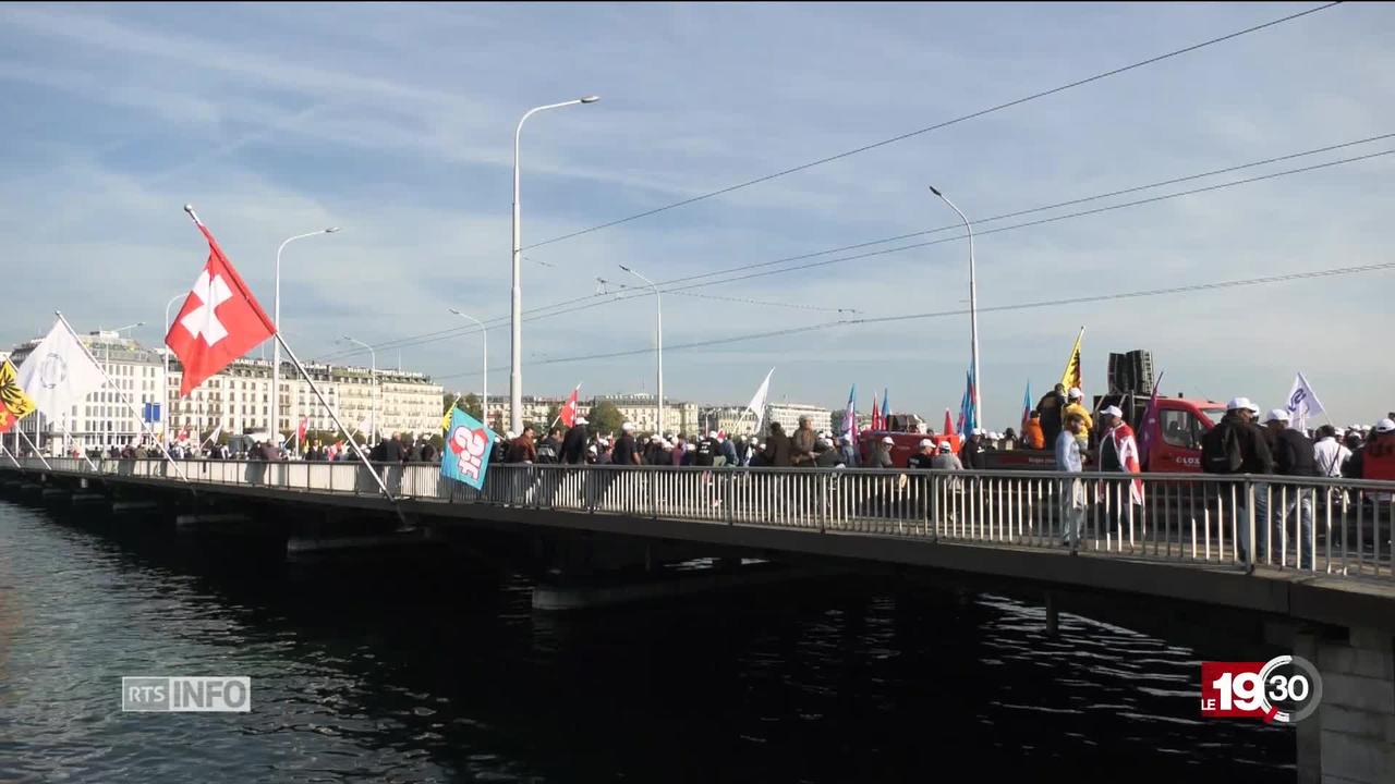 La grève des maçons paralyse la circulation à Genève