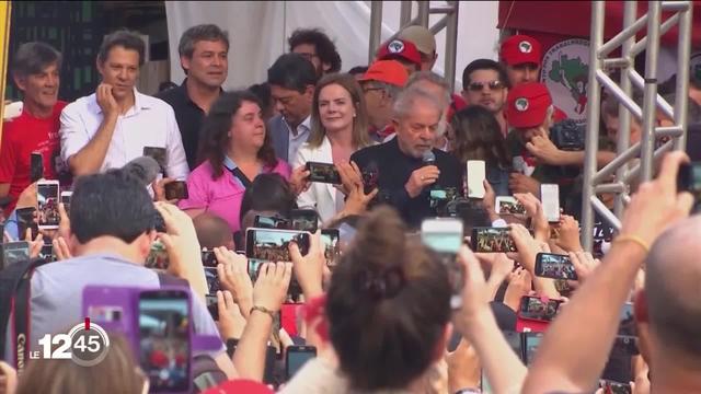 Lula, l'ex-président, libéré par la justice brésilienne entre acclamations et mépris