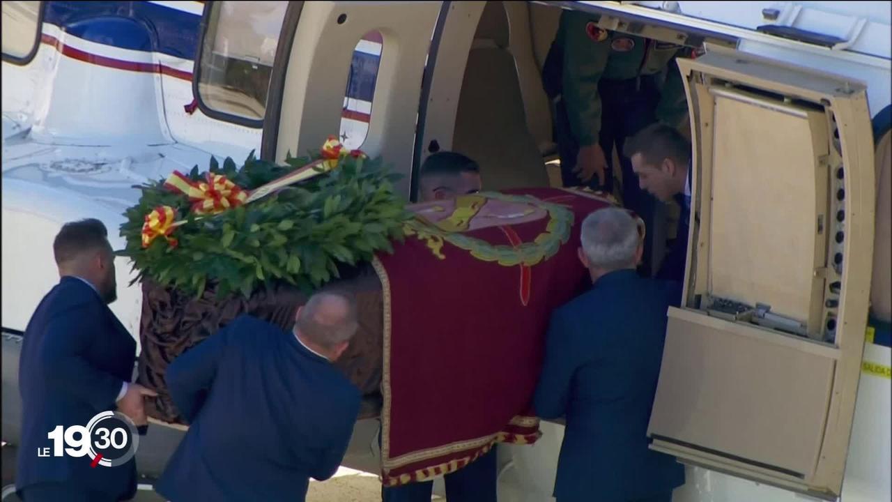 Le cercueil du général Franco a quitté le mausolée de Vallé de Los Caidos pour rejoindre son épouse à Madrid
