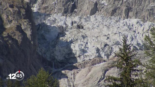 Dans la vallée d'Aoste près de Courmayeur, la lente agonie du glacier Planpicieux