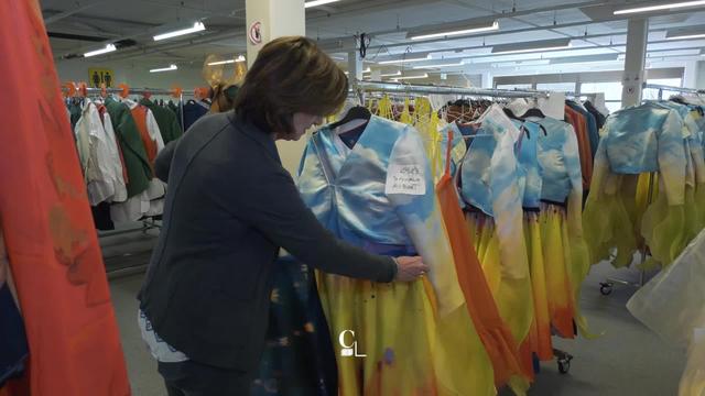 Depuis plusieurs semaines, les petites mains de la Fête des Vignerons assemblent les 6000 costumes de la fête