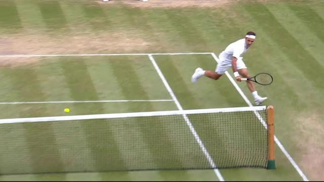 Le point du jour: Federer trompe Nadal avec un coup de poignet dont il a le secret!