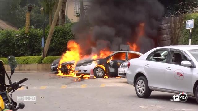 Attaque meurtrière dans un complexe hôtelier luxueux de Nairobi. Attentat revendiqué par le mouvement Shebab de Somalie.