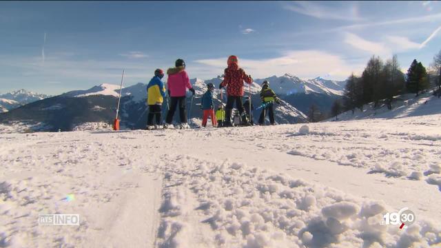 Les écoliers romands inégaux face au financement des camps de ski