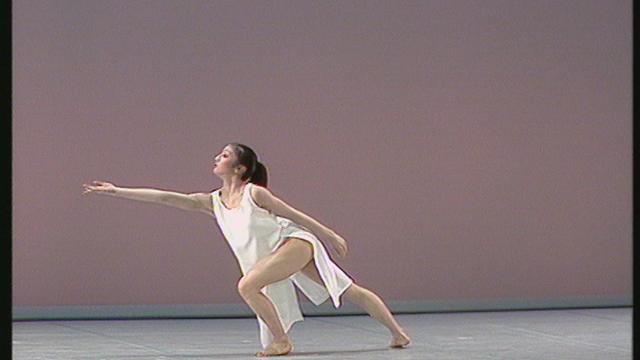 Ayako Kikuchi, danseuse Japon. Variation libre : Iyons, Kronos Quartet, K. Hulbert.