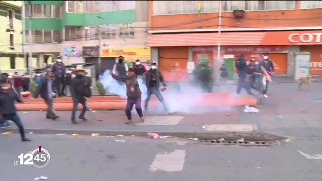 En Bolivie, l'armée et la police ont tiré sur des manifestants à balles réelles: 5 paysans ont été tués.