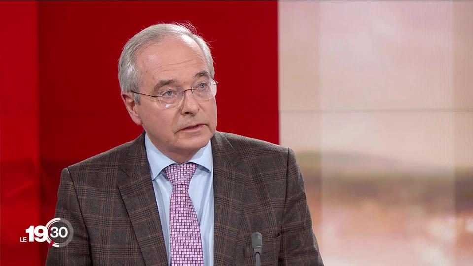 Laurent Nicod: "Toutes les substances qu'on inhale ont un potentiel de lésion sur le poumon."