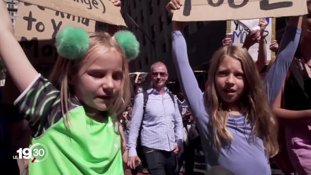 Des milliers de manifestants pour le climat sont descendus dans les rues de New York hier, parmi lesquels Greta Thunberg