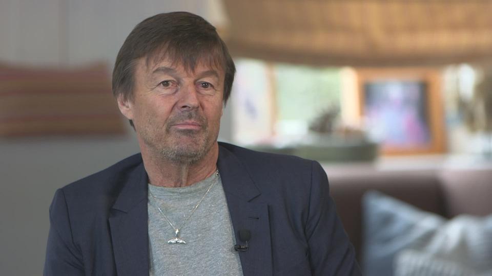 Nicolas Hulot évoque le suicide d’un frère, l’amour de la vie et Victor Hugo