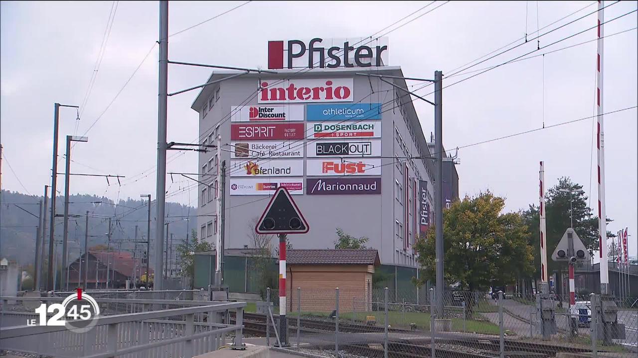 Le groupe autrichien XXXLutz rachète Pfister, la chaîne de magasins d'ameublement suisse. Aucun licenciement n'est prévu.