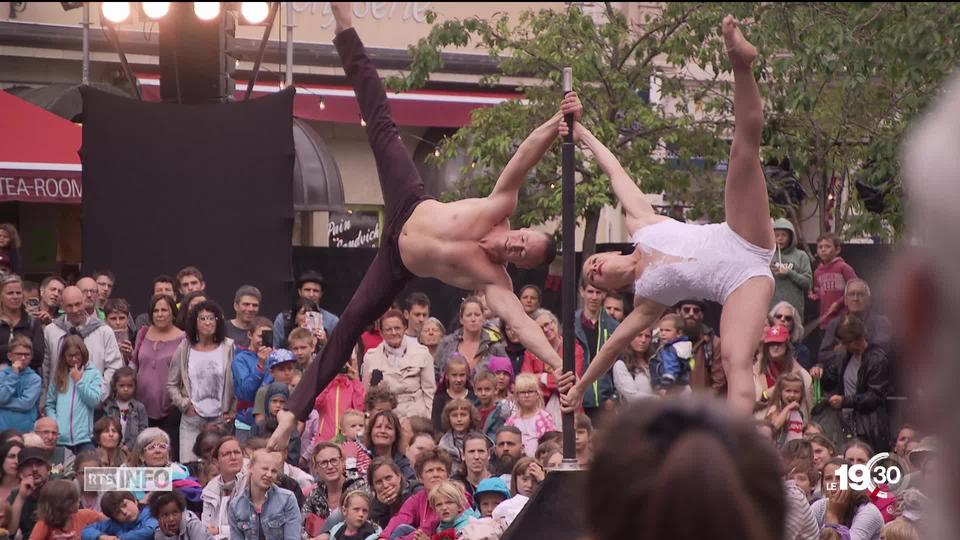 La Chaux-de-Fonds vit au rythme de la Plage des Six Pompes. 26ème édition du festival international des arts de la rue.