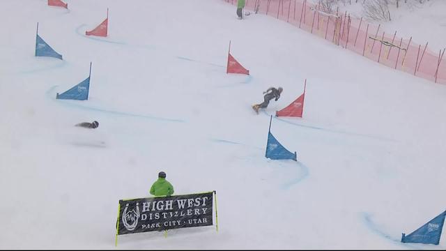 Park City (USA), snowboard slalom parallèle messieurs: grosse erreur de Dario Caviezel (SUI) qui s’arrête en 1-8