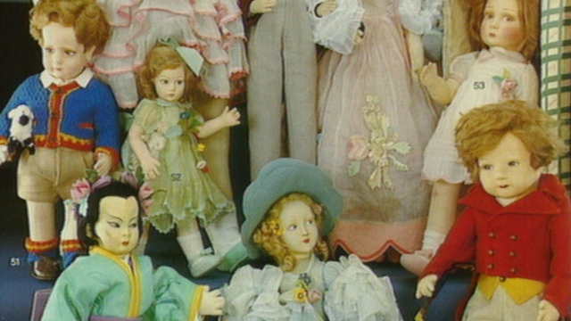 Une collection de poupées en 1994. [RTS]