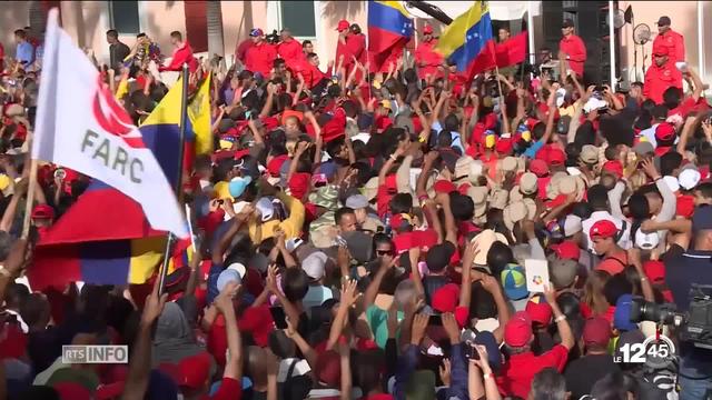 Le bras de fer continue au Venezuela.