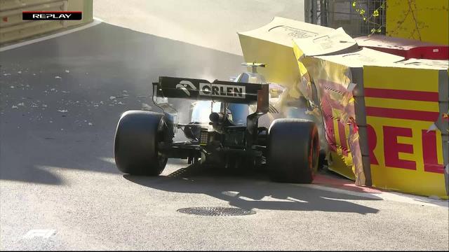 GP d’Azerbaïdjan (#4), Q1: Robert Kubica (POL) termine sa course dans les barrières de sécurité