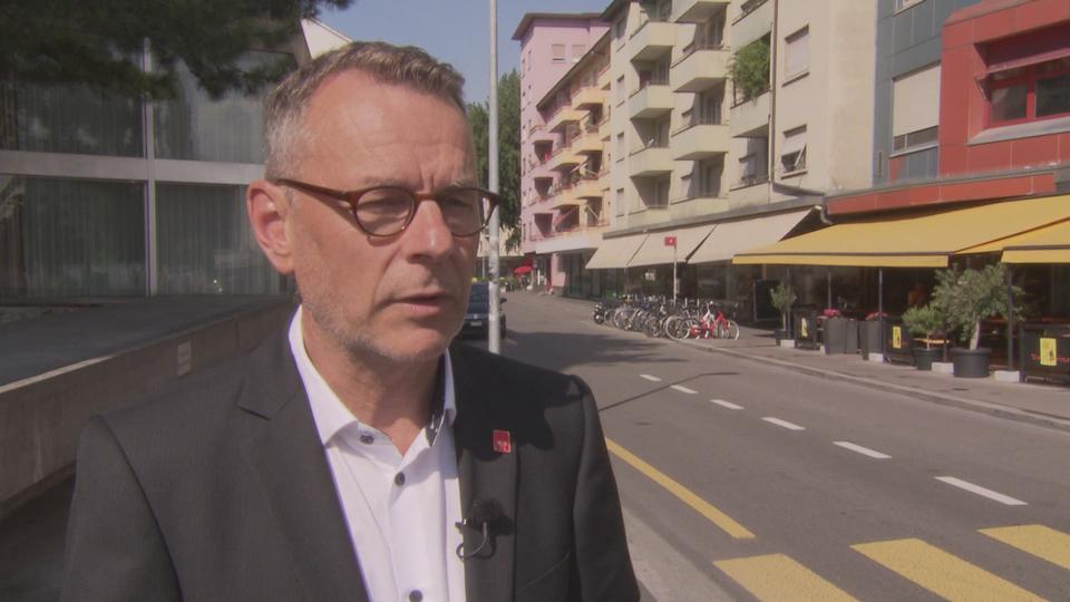 L'interview de Beat Feurer, municipal de la ville de Bienne, sur les vélos ventouses