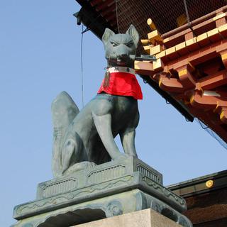 Statue de renard, Kyoto, Japon. [CC by SA - SElefant]