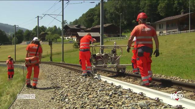 Dans les Grisons, plusieurs tronçons du réseau ferroviaire ont été peints en blanc pour faire baisser la température des rails.