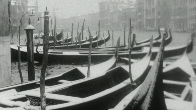 Venise sans gondolier, promenade mélancolique en 1963. [RTS]