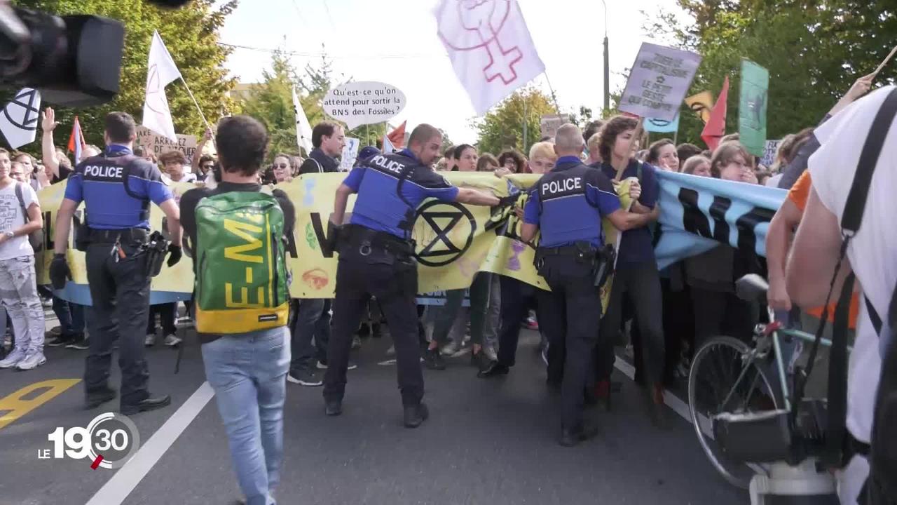 A Lausanne, des actions de blocage ont été menées en marge de la manifestation pour le climat.