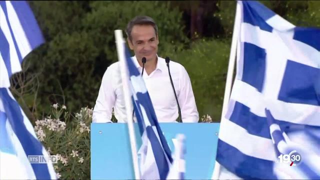 Portrait de Kyriakos Mitsotakis, l'héritier d'une dynastie de politiciens conservateurs qui veut redonner espoir aux Grecs.