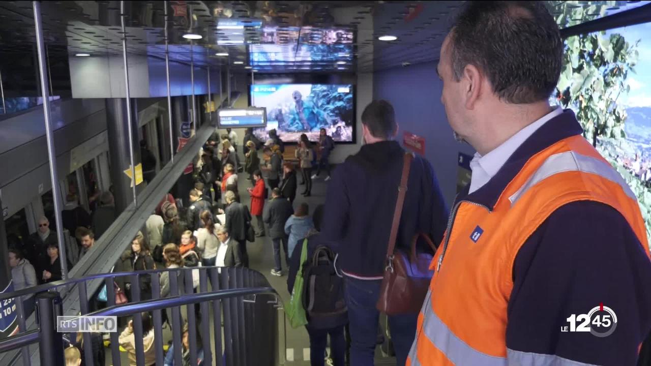 Le métro lausannois, le M2 est victime de son succès. Un dispositif est testé pour fluidifier le trafic passager.