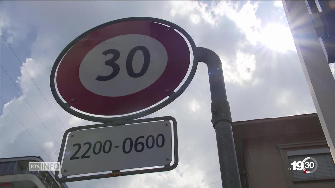 Pour lutter contre le bruit, le canton de Fribourg teste le 30 km-h dans deux localités.