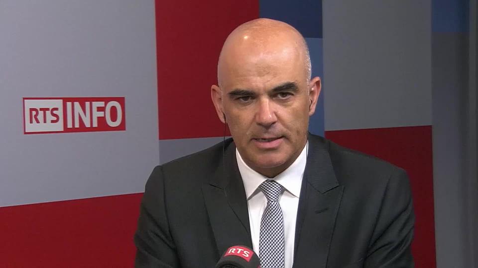 Neuf nouvelles mesures pour agir sur les coûts de la santé : interview d’Alain Berset