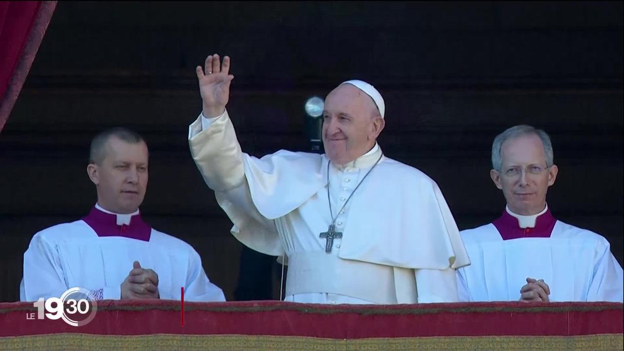 Le pape François a délivré son traditionnel message de Noël ce matin devant des milliers de fidèles